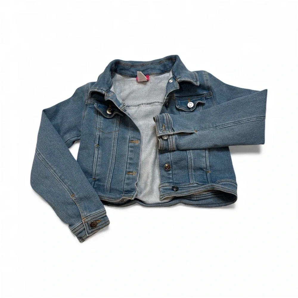 BUNDLE-Girls clothing Size 6-8 SEE PHOTOS